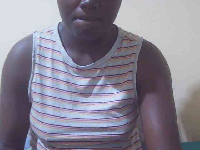 Shesprettya webcam