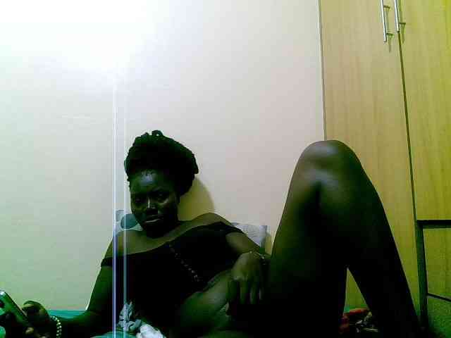 Shesprettya webcam