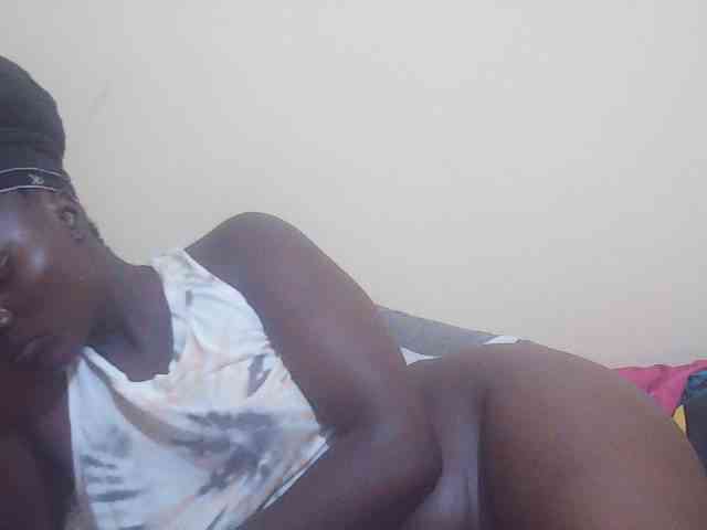 Shesprettya webcam