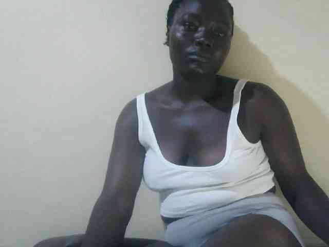 Shesprettya webcam