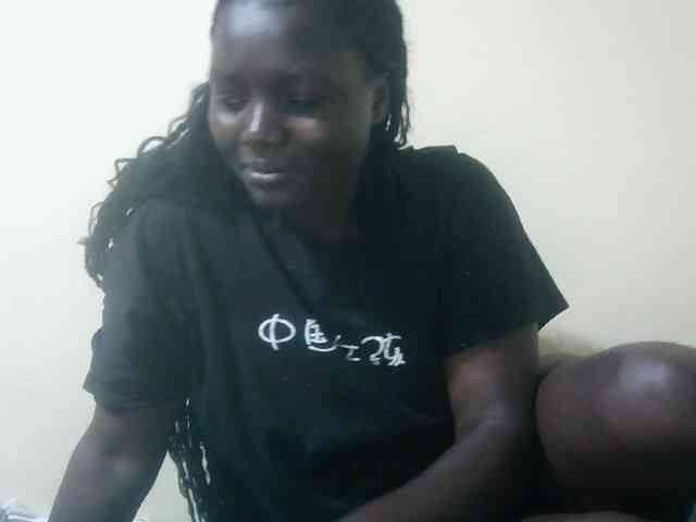 Shesprettya webcam