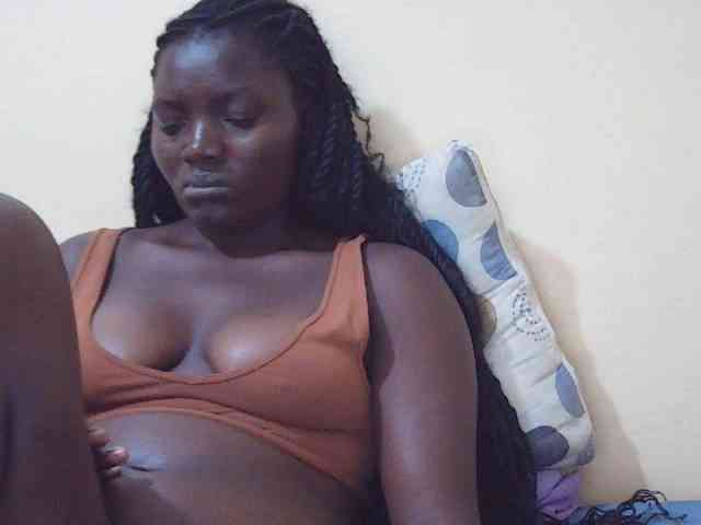 Shesprettya webcam