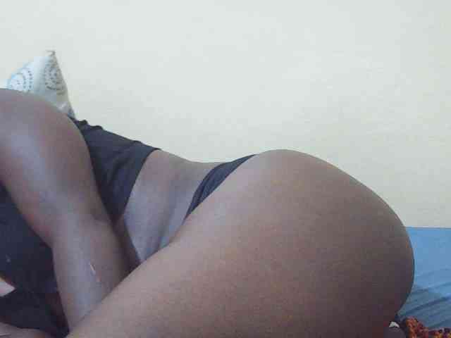 Shesprettya webcam