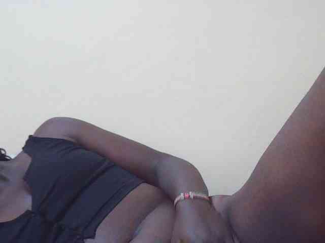 Shesprettya webcam