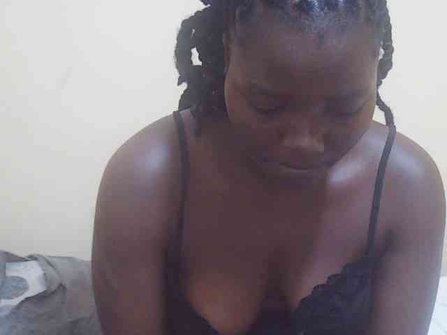 Shesprettya webcam