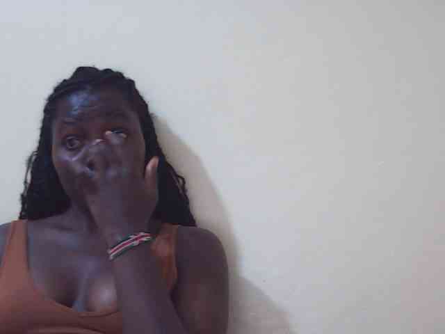 Shesprettya webcam