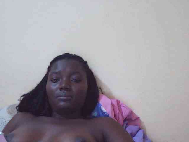 Shesprettya webcam