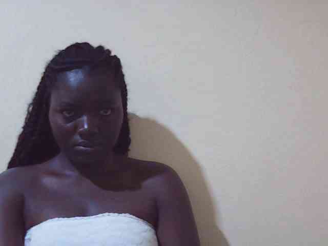 Shesprettya webcam