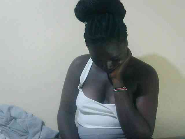 Shesprettya webcam