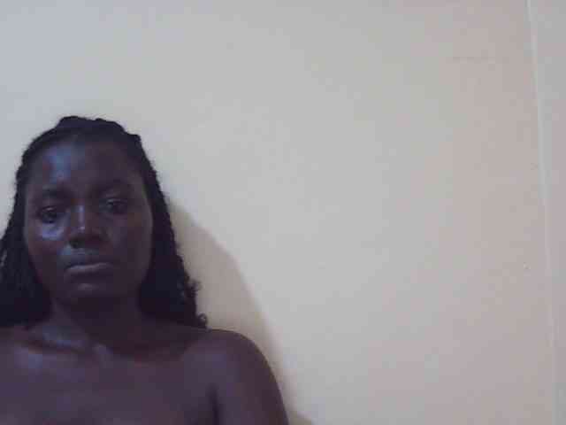 Shesprettya webcam