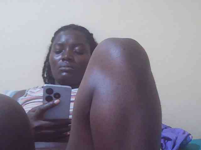 Shesprettya webcam