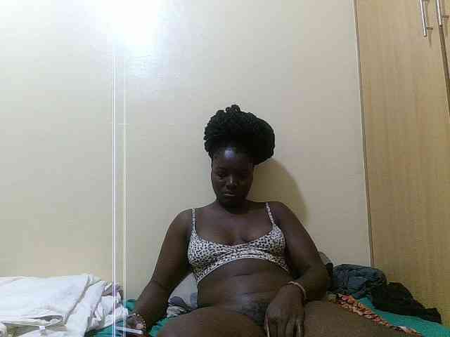 Shesprettya webcam