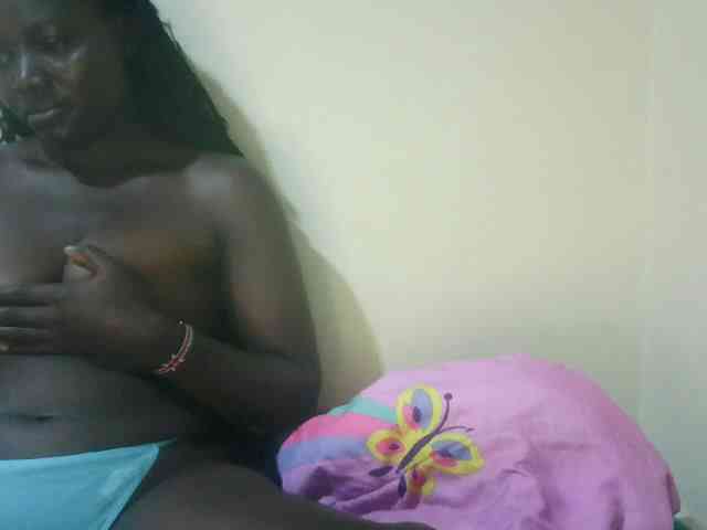 Shesprettya webcam