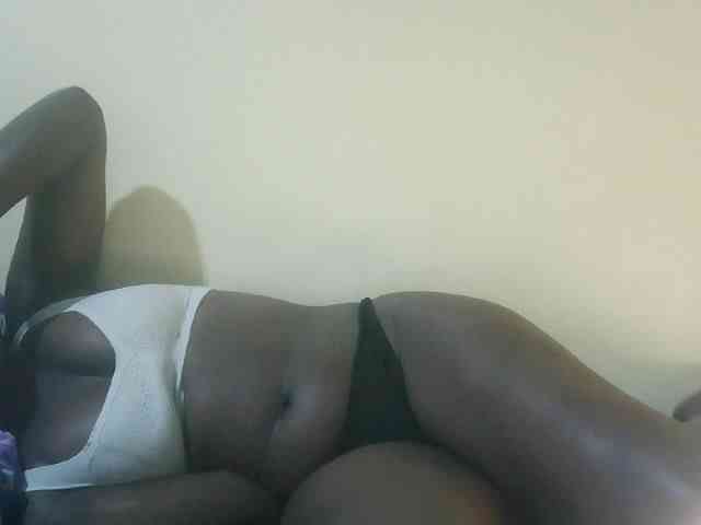 Shesprettya webcam