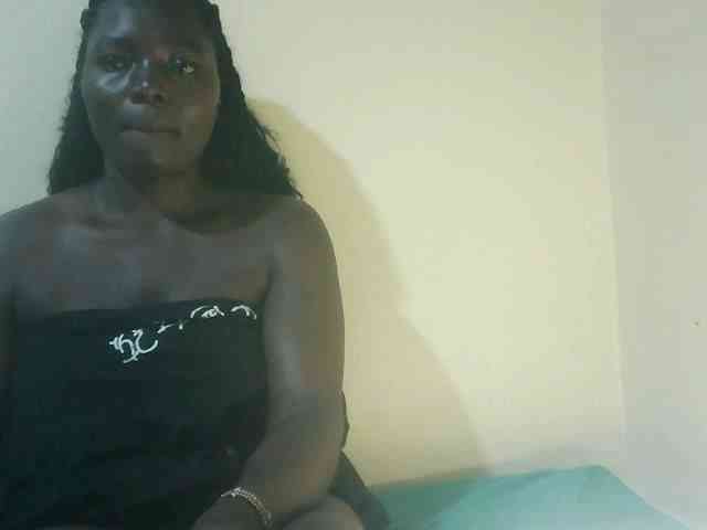 Shesprettya webcam