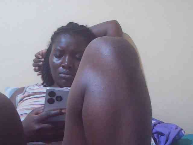 Shesprettya webcam