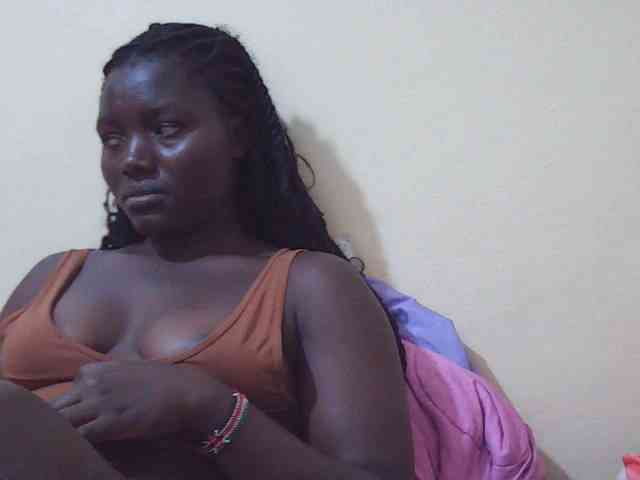 Shesprettya webcam