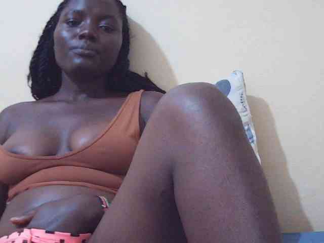 Shesprettya webcam
