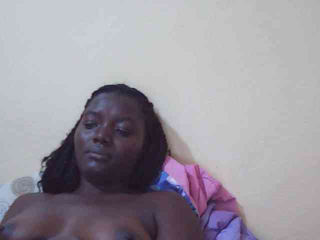 Shesprettya webcam