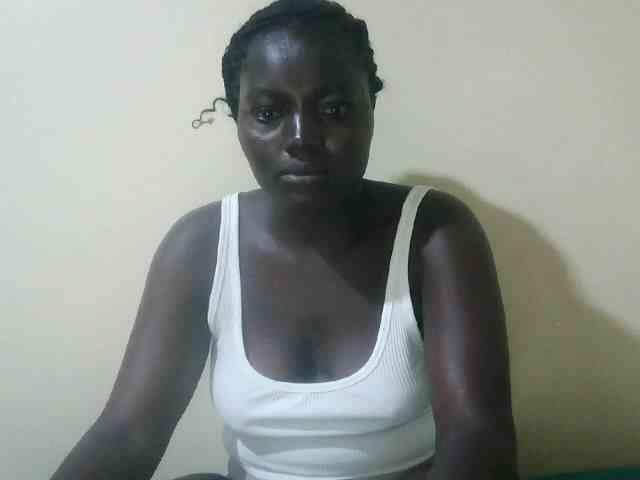 Shesprettya webcam