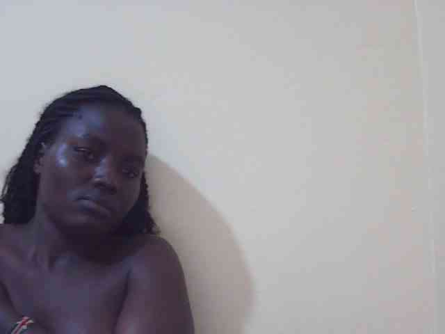 Shesprettya webcam