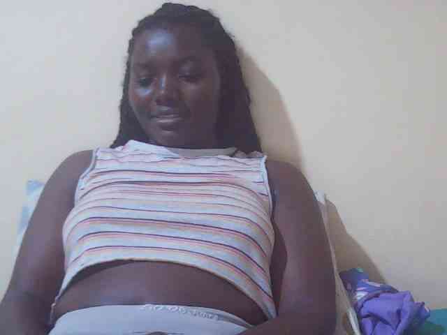 Shesprettya webcam