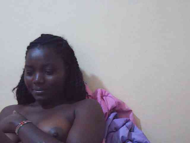 Shesprettya webcam