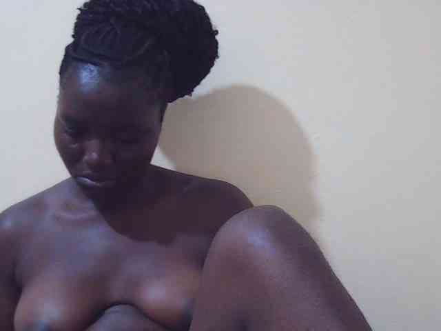 Shesprettya webcam
