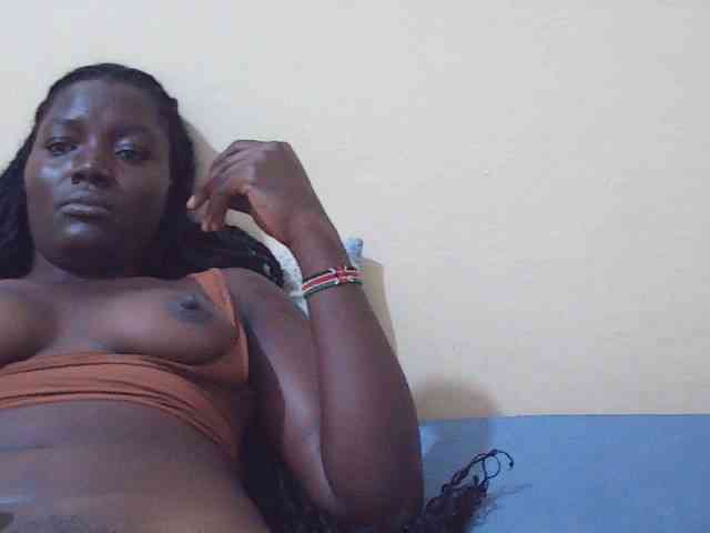 Shesprettya webcam