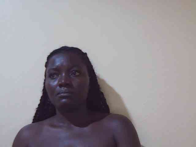 Shesprettya webcam