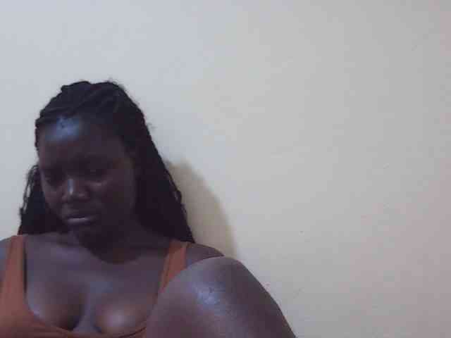 Shesprettya webcam