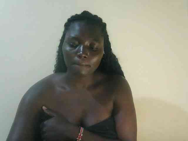 Shesprettya webcam