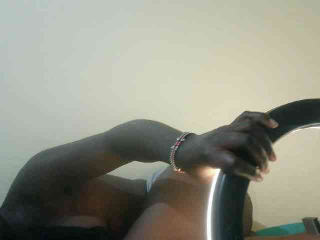 Shesprettya webcam
