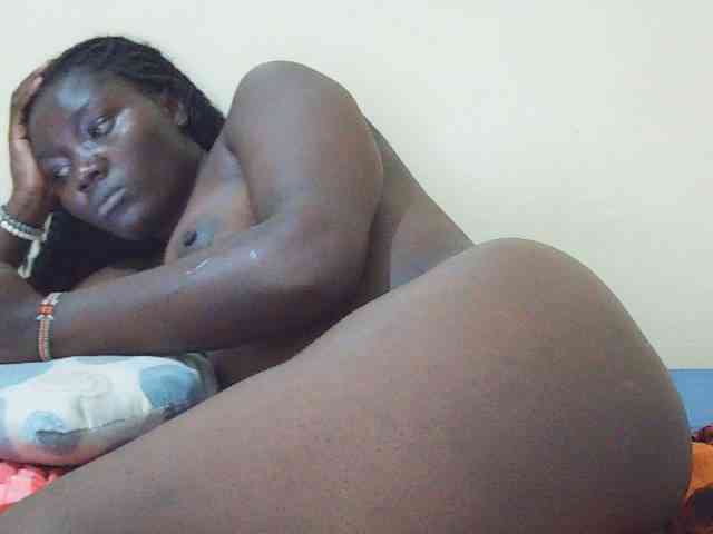 Shesprettya webcam