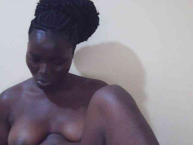 Shesprettya webcam