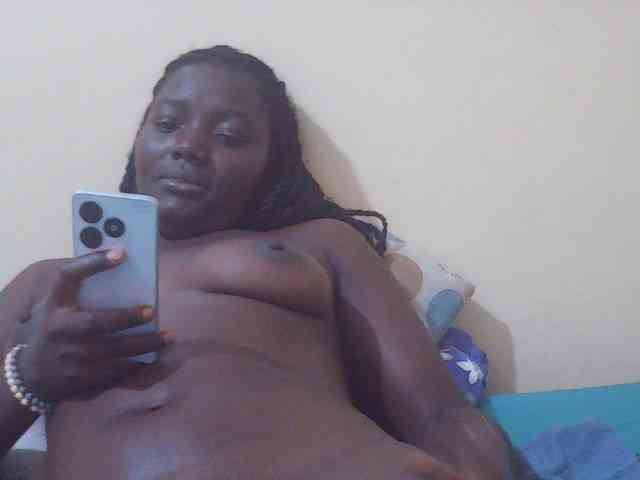 Shesprettya webcam