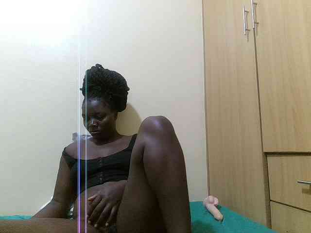 Shesprettya webcam