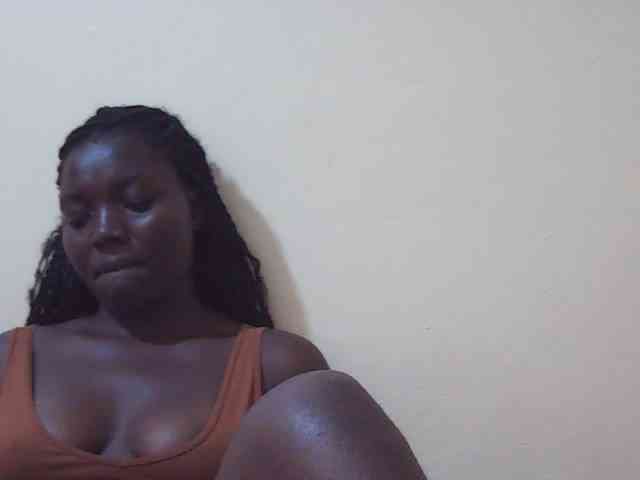 Shesprettya webcam