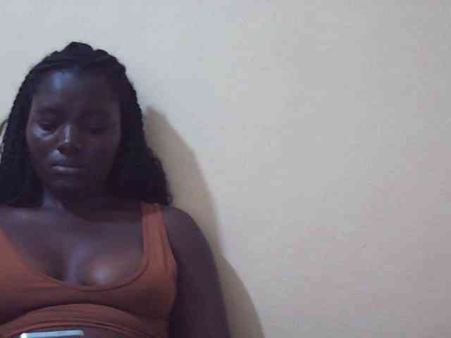 Shesprettya webcam