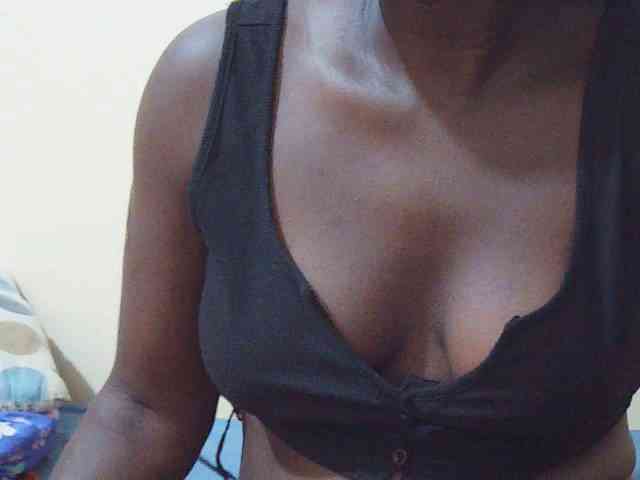 Shesprettya webcam