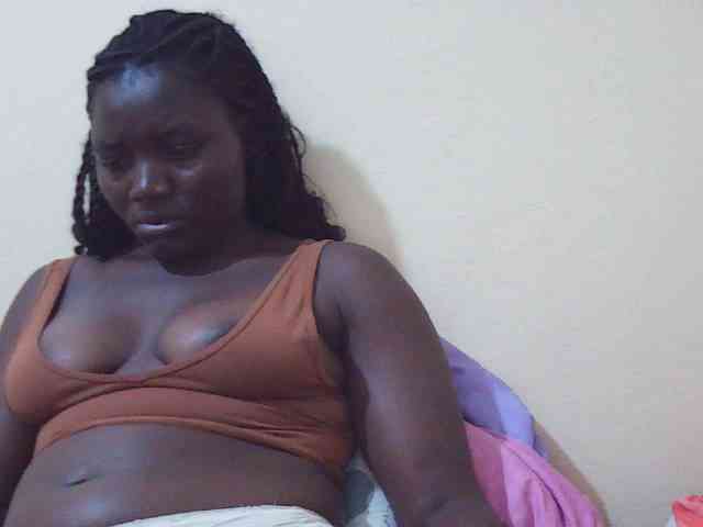 Shesprettya webcam