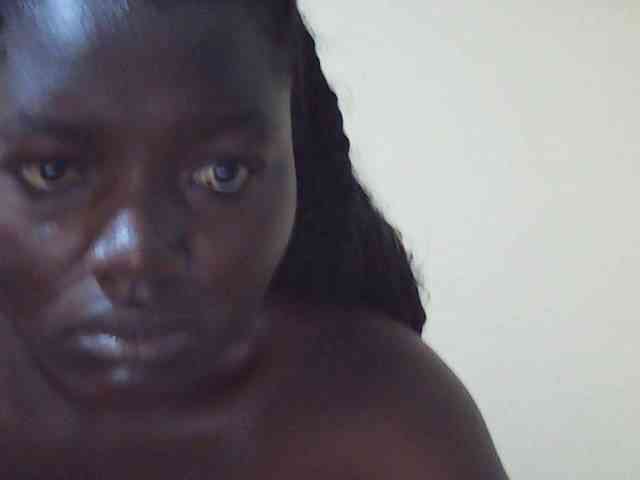Shesprettya webcam