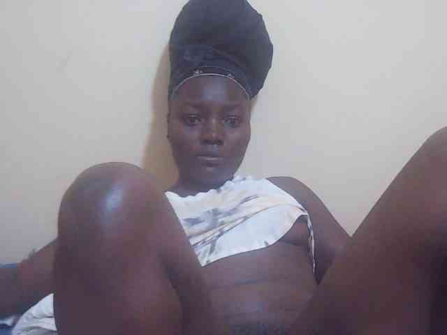Shesprettya webcam