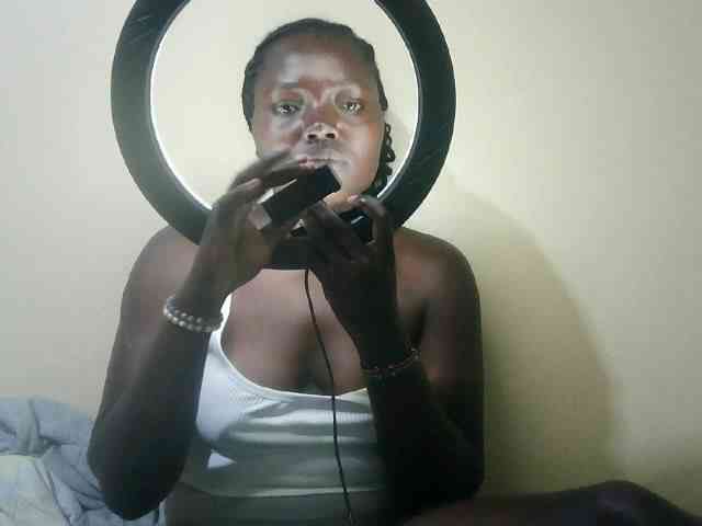 Shesprettya