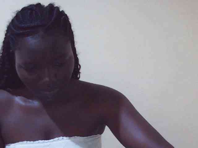 Shesprettya webcam