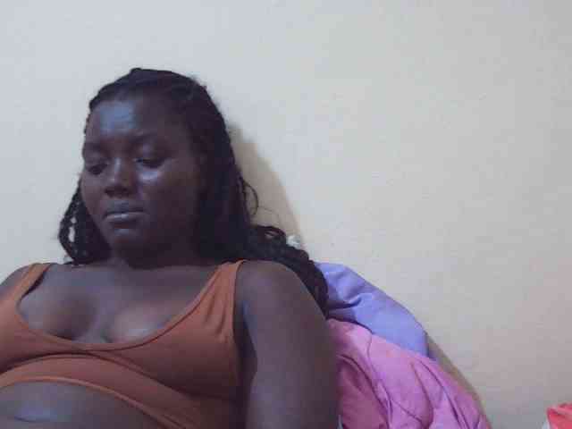 Shesprettya webcam
