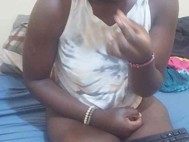 Shesprettya webcam
