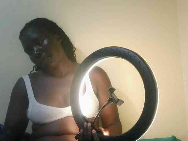Shesprettya