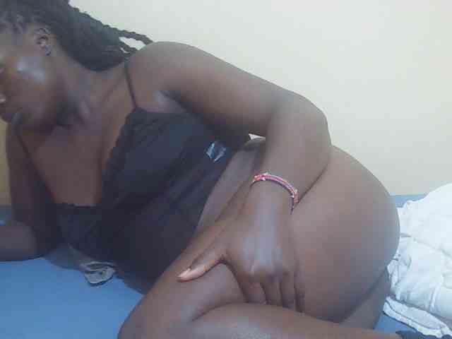 Shesprettya webcam