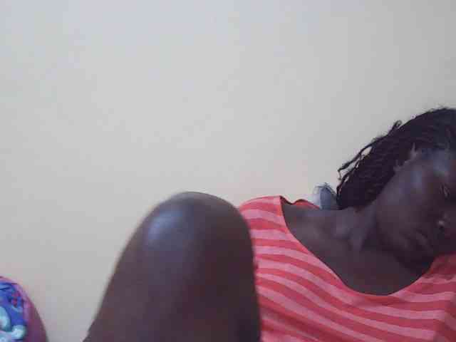 Shesprettya webcam